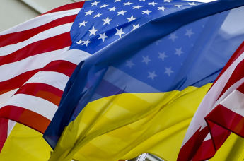 Флаги США и Украины