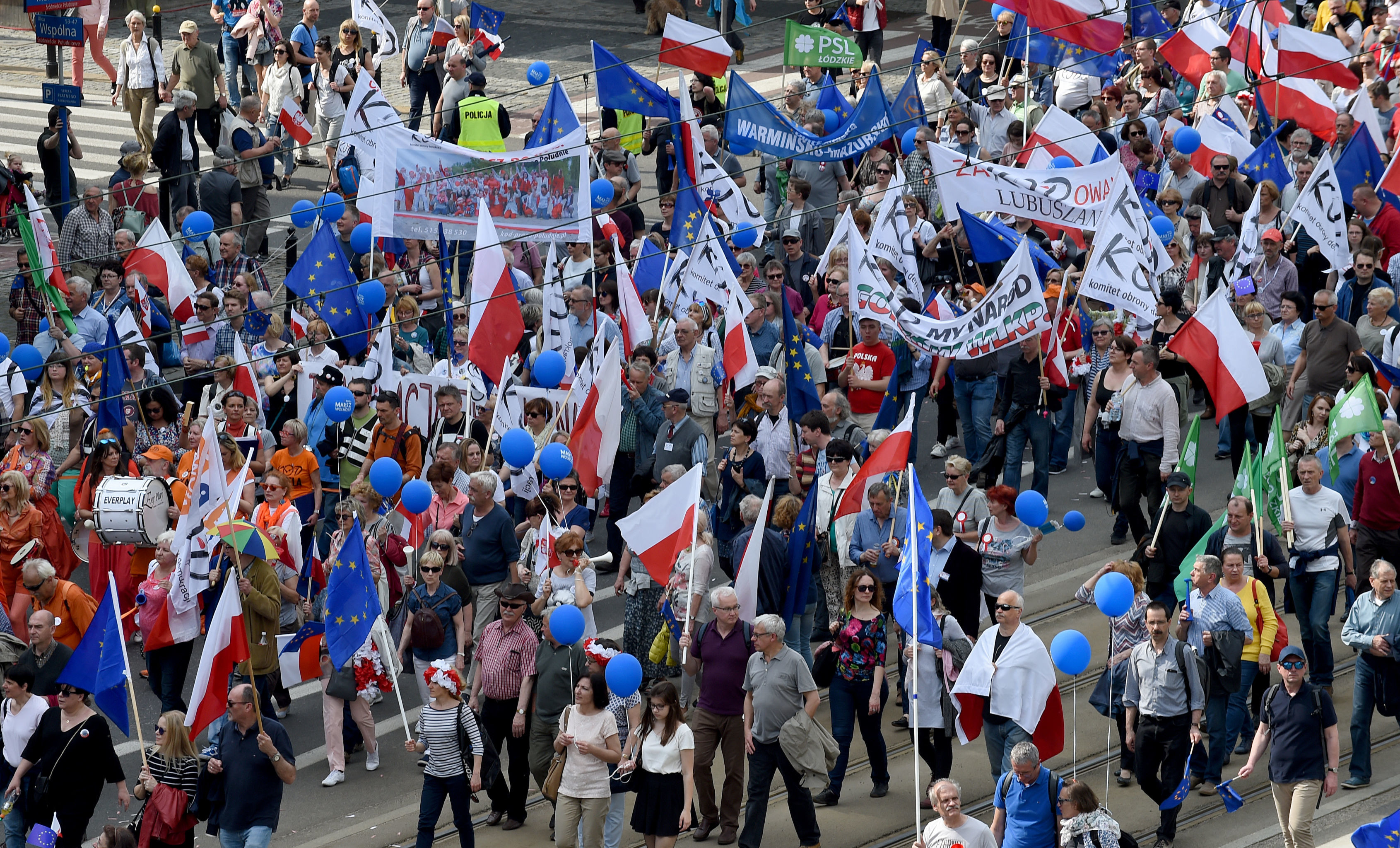 Митинг, организованный партией "Гражданская платформа", в Варшаве, 6 мая 2017