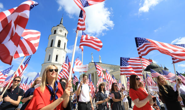 Парад в честь Дня Независимости США в Вильнюсе, Литва, 4 июля 2020 года