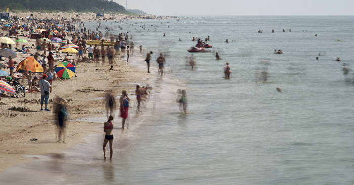 Пляж на берегу Балтийского моря в Паланге, Литва