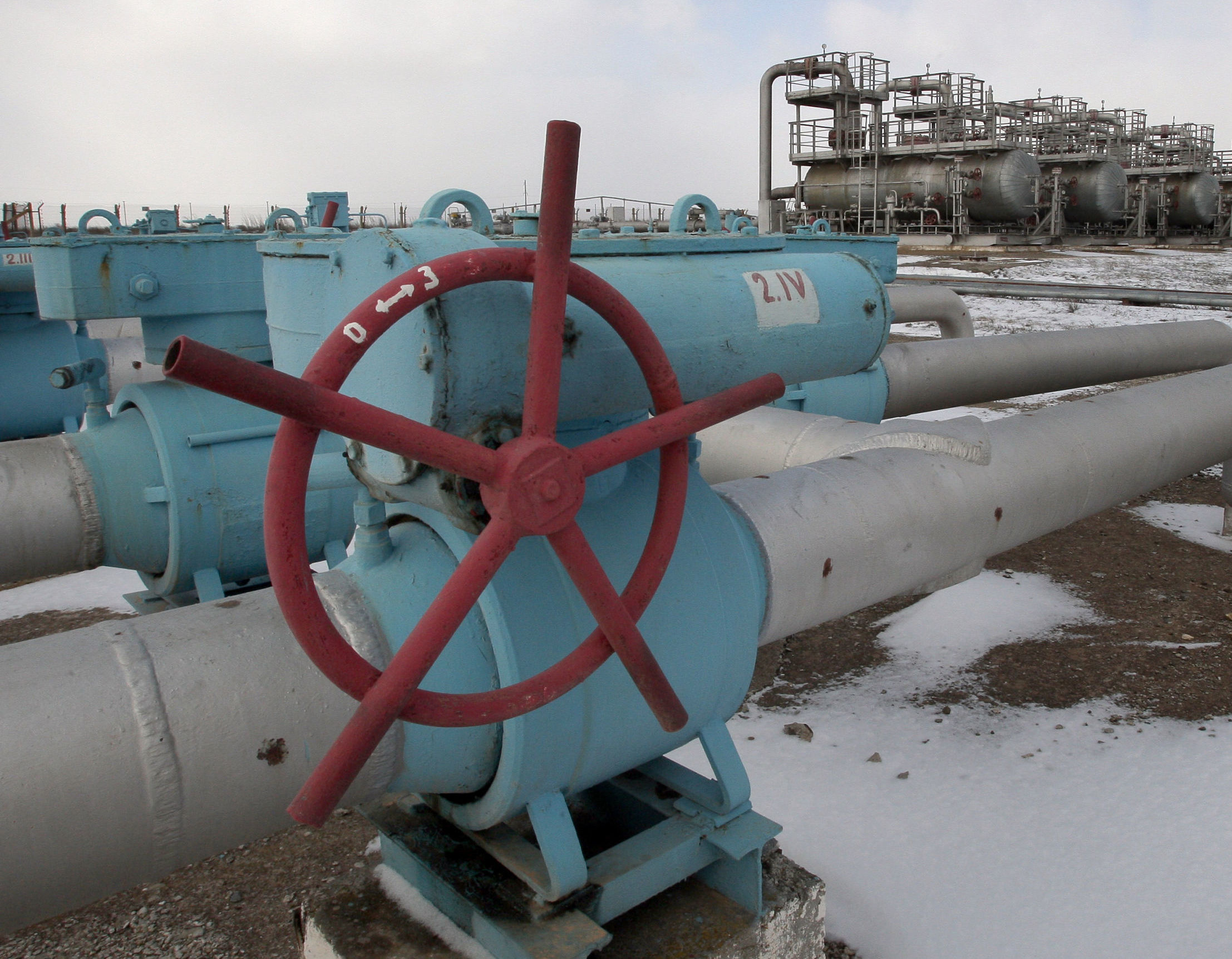 Газовая верно. Поставки российского газа. Газохранилище Невское. Трубопроводы газа из России. Турецкий поток